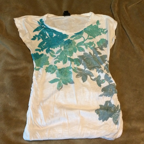 Maternity top HOLDING
