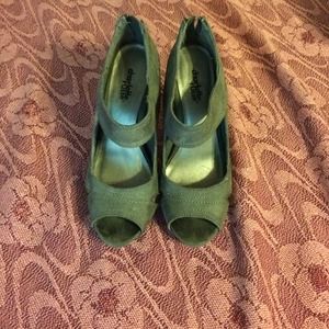 Gray suede heels!