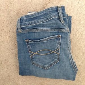 Abercrombie & Fitch  light wash jeggings