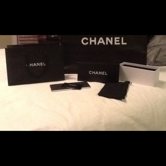 Chanel sunglasses box, felt bag, shopping bag