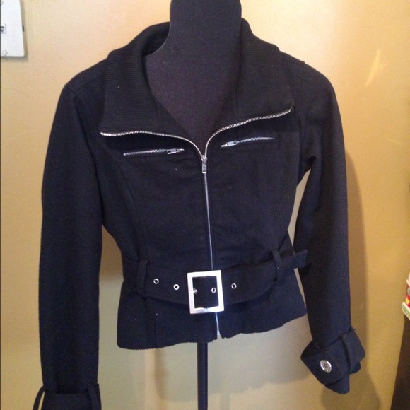 Black jacket - Picture 3 of 9