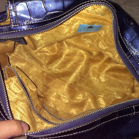 Over the Shoulder Handbag - Picture 2 of 2