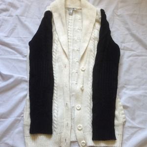 Forever 21 // Black & Cream Cardigan