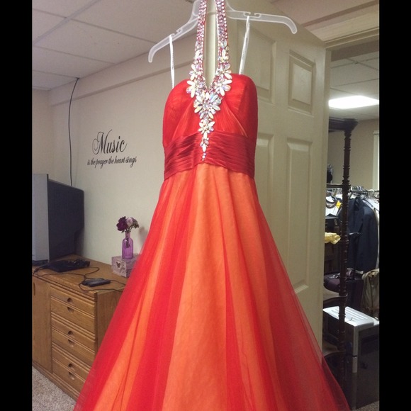 Red Precious Formals Gown with Yellow Underlining - Picture 3 of 4