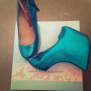 Jeffrey Campbell Street Cred