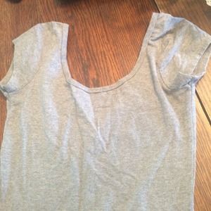 Stretchy cap sleeved low back tshirt