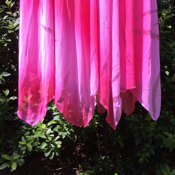 $Party In Pink! You will look ravishing! %30 off! - Picture 3 of 4