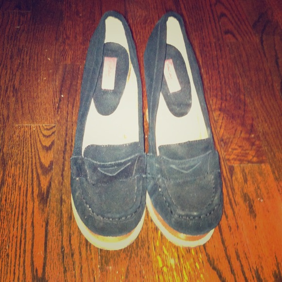 Platform wedges!  Black suede & brown side