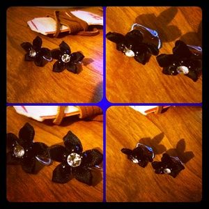 Clip on black star earrings