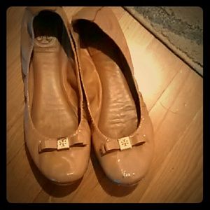 Trade @serenawong15 Tory Burch flats