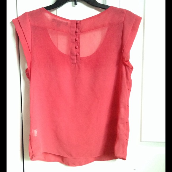Pink polyester blouse - Picture 2 of 3