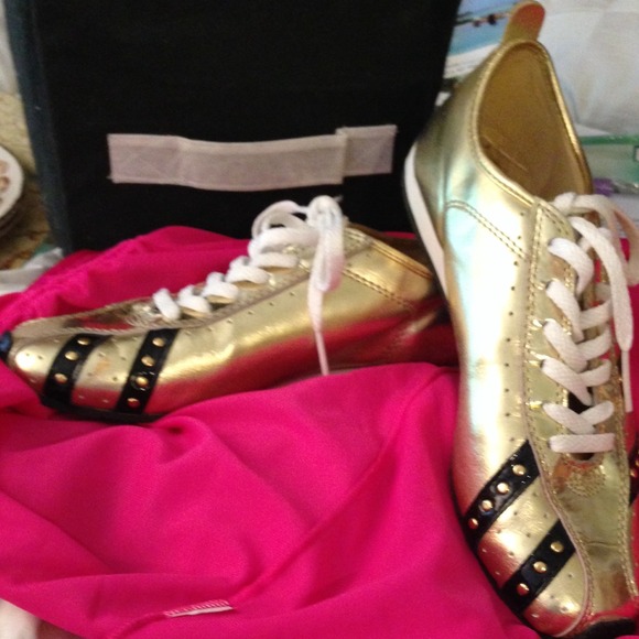 🎉HP 🎉Jessica Simpson BRIGHT GOLD/BLACK SIZE 6 😊 - Picture 2 of 4