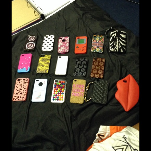 iPhone 4/4s Cases
