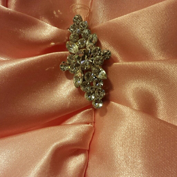 Dress! - Picture 2 of 2