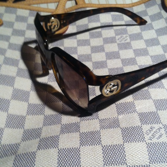 Gucci Sunglasses main image 4
