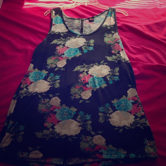 Floral tank top