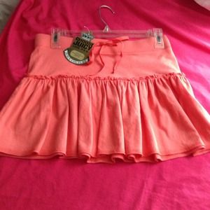 Peach juicy couture skirt