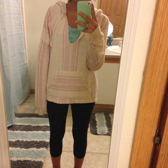 ❌SOLD❌AE Boho Hoodie - Picture 3 of 3