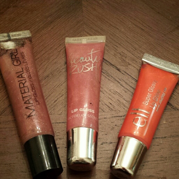 Variety of lip gloss - Picture 1 of 1