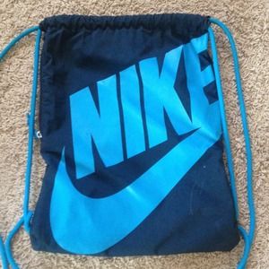 Nike drawstring backpack