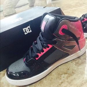 DC Shoes - **Back to school Bargain** DC shoes pink&black DC Shoes - **Back to school Bargain** DC shoes pink&black