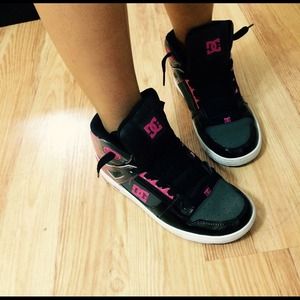 DC Shoes - **Back to school Bargain** DC shoes pink&black DC Shoes - **Back to school Bargain** DC shoes pink&black