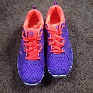 **ON HOLD** Running sneakers.