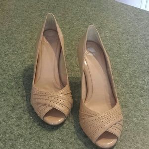 Nude heels
