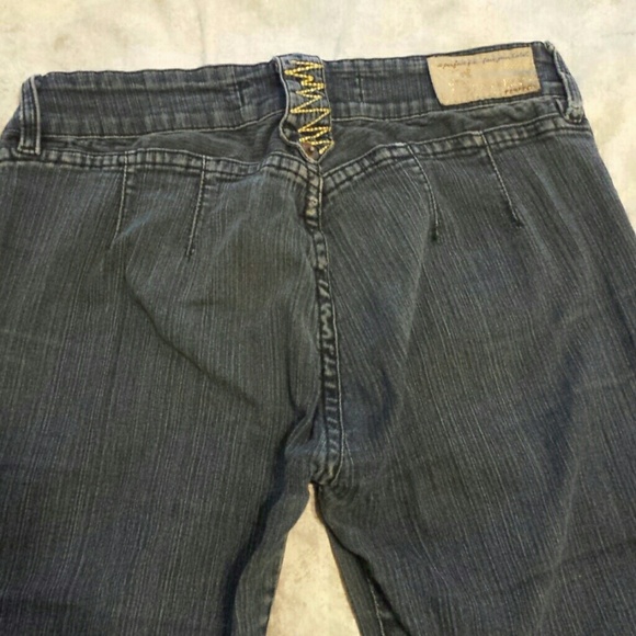 Jeans !! - Picture 4 of 4