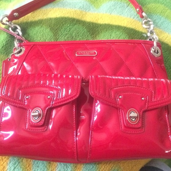 Like new red coach purse !!!!