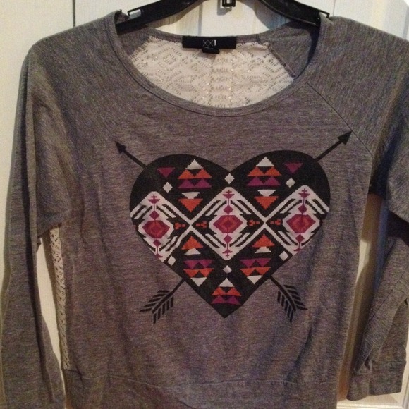 Forever 21 long sleeve heart sweater w/ knit