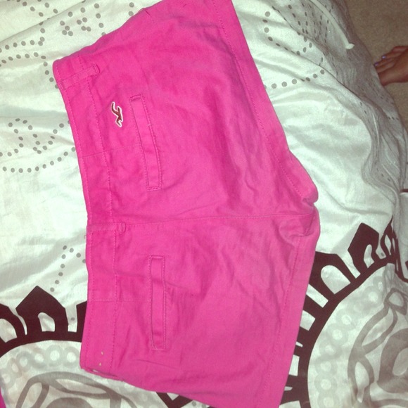 Pink hollister shorts!
