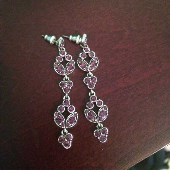 Jewelry - Elegant purple earrings :)