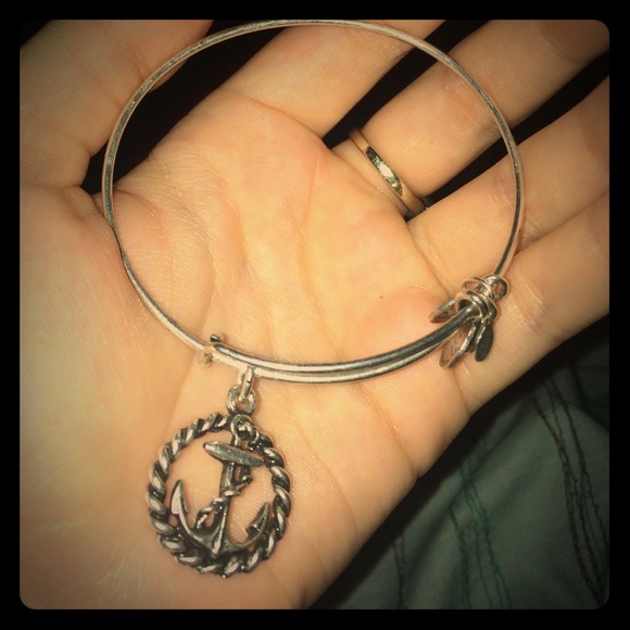 🚫SOLD🚫Anchor Alex And Ani