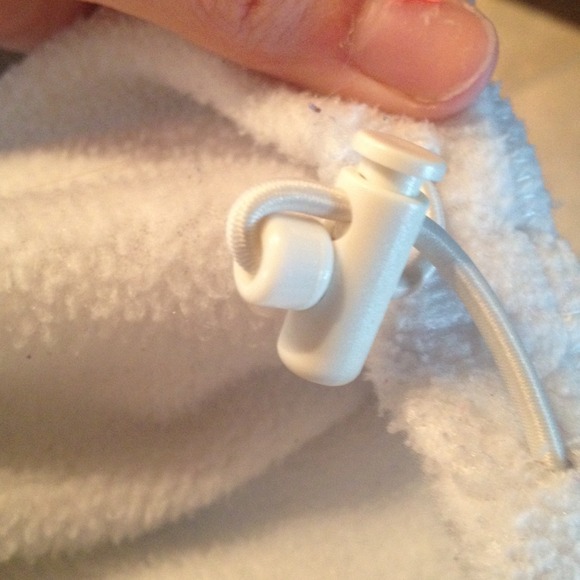 🚫SOLD🚫 white Columbia - Picture 3 of 3