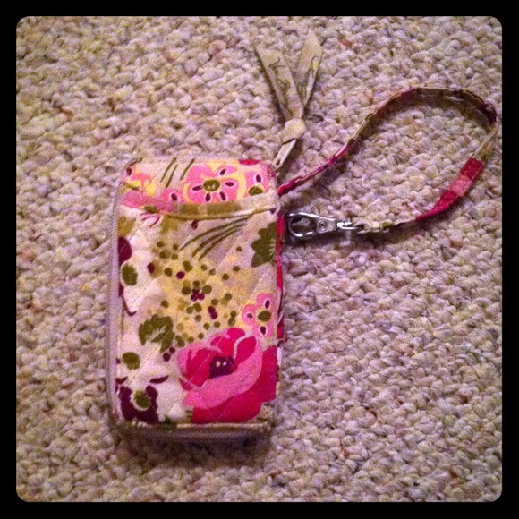 Pre-loved vera bradley wristlet