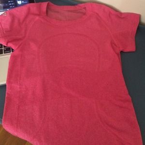 Lululemon pink top and kate spade jeans