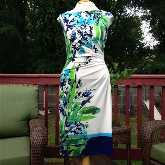 Lauren by Ralph Lauren, size 2 floral dress.