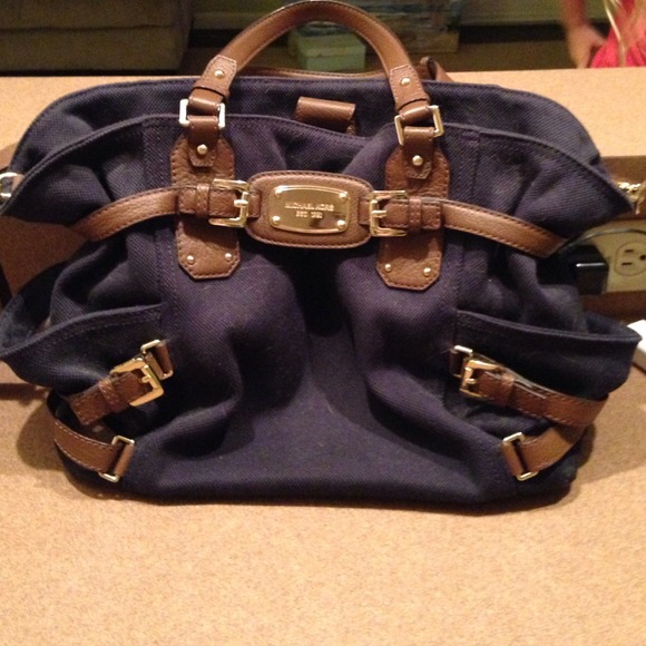Michael Kors purse