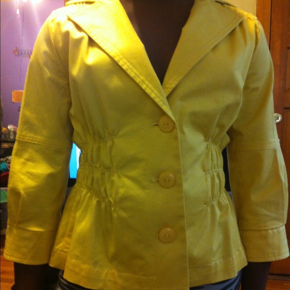 Joan Rivers Jacket - Picture 2 of 2