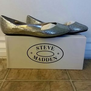 Steve Madden silver flats