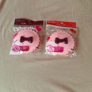 Bundle of pink bow cases