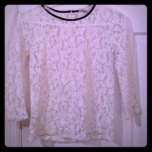Lace quarter sleeve white top