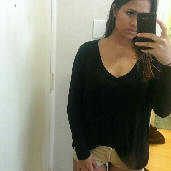 Brandy Melville Long Sleeve V Neck