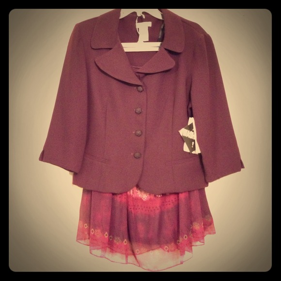 NWT purple suit/skirt