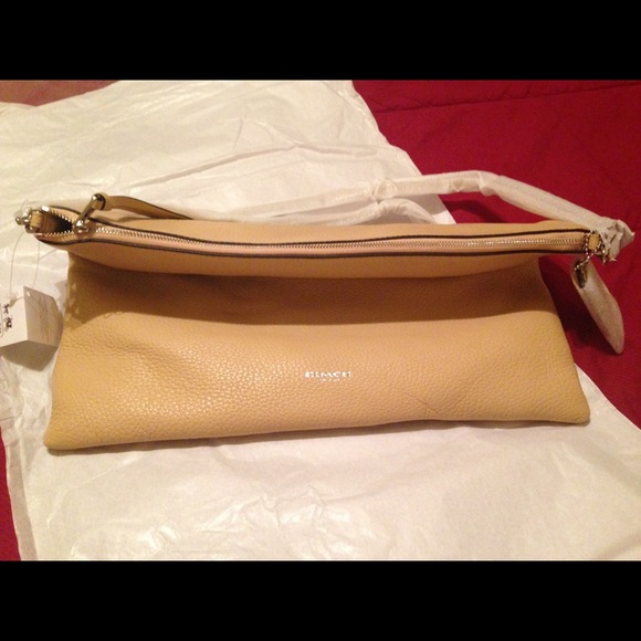 coach bleecker daily bag