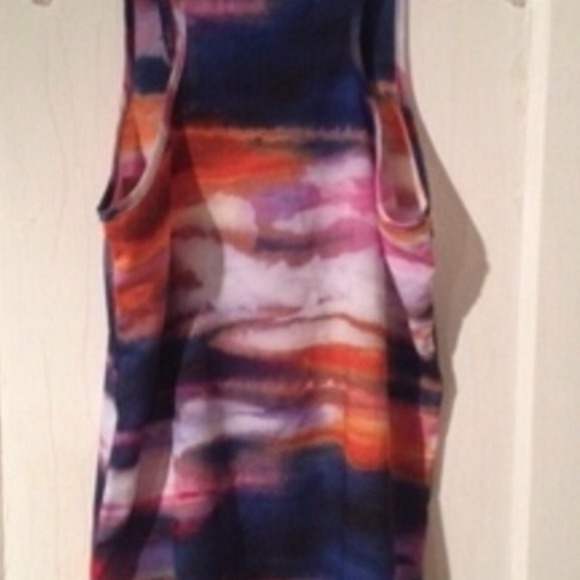 Funky top - Picture 4 of 4