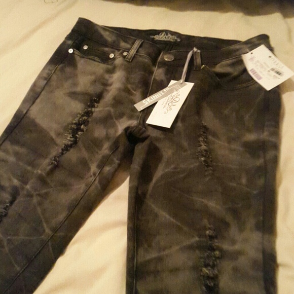 Black Skinny Jeans