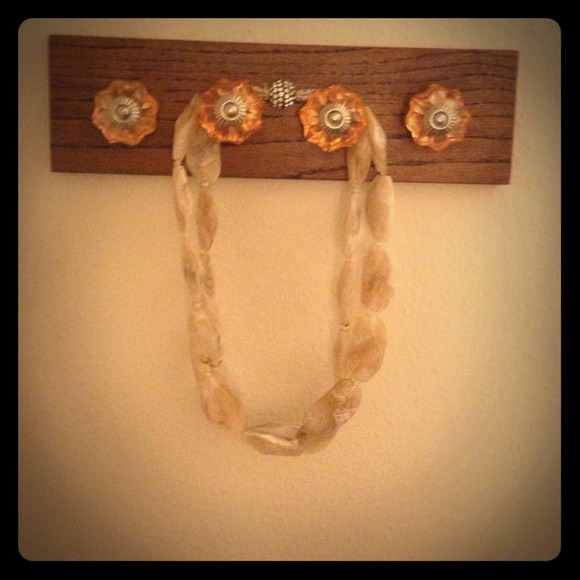 Anthro necklace