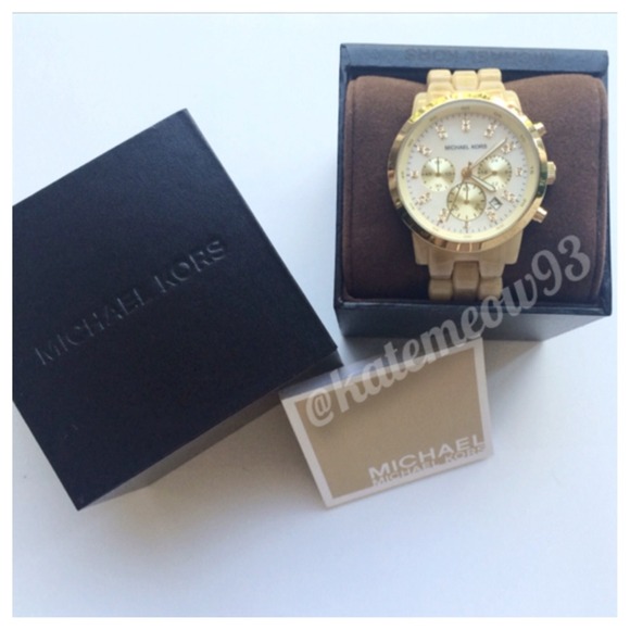 --MK Watch------